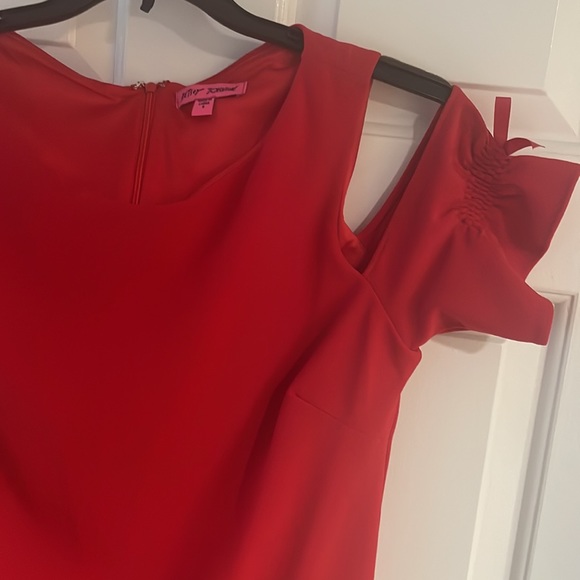 Betsy Johnson Dress size 8 - Picture 3 of 4